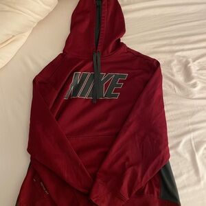 Nike Therma-Fit Men’s large hoodie